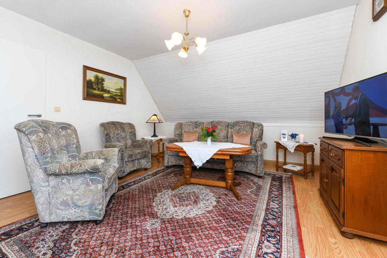 Ferienwohnung Im Haus Weinstock 埃森斯 外观 照片
